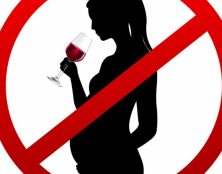 Boire de l’alcool ou avorter : les contradictions du ministre de la santé