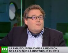 PMA : Guillaume Bernard face à une lesbienne hystérique