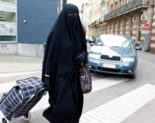 Grand remplacement : le maire de Trappes veut que les Français disparaissent