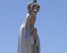 S’il faut exclure de l’enseignement de l’Eglise des expressions susceptibles d’interprétations fausses, il y a du ménage à faire dans le Concile