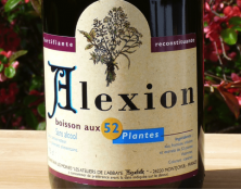 Alexion d’Aiguebelle, la « boisson des moines » préparé par les trappistes