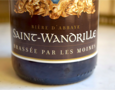 Quelle différence entre une bière d’abbaye et une bière trappiste ?