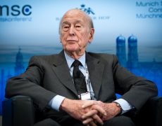 Valéry Giscard d’Estaing explique que les élections européennes sont une farce