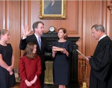 La cour suprême des Etats-Unis est désormais majoritairement conservatrice