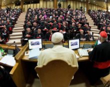 Synode : “la postmodernité n’est pas un simple paganisme. Elle est foncièrement postchrétienne”