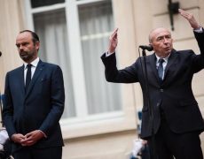 Le Ministre de l’Intérieur est désarmé