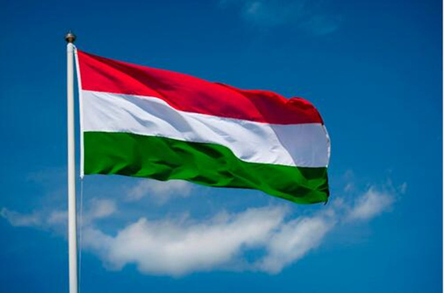 Hongrie : soutien aux familles, pas à l’immigration