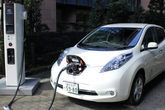 “Une voiture électrique pollue autant qu’un diesel”