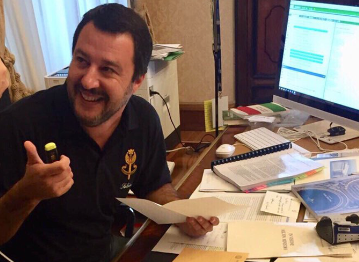 Poursuites contre Matteo Salvini : sans suite