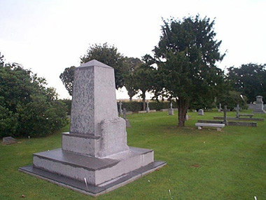 En plein centenaire, des éoliennes à côté d’un cimetière de la Grande Guerre
