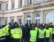 Mobilisation massive des Gilets Jaunes en Province