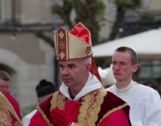 Cette crise sanitaire mondiale révèle la petitesse de l’homme en face de la nature