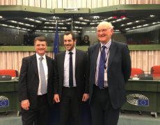 3 députés européens britanniques rallient le groupe du Rassemblement National