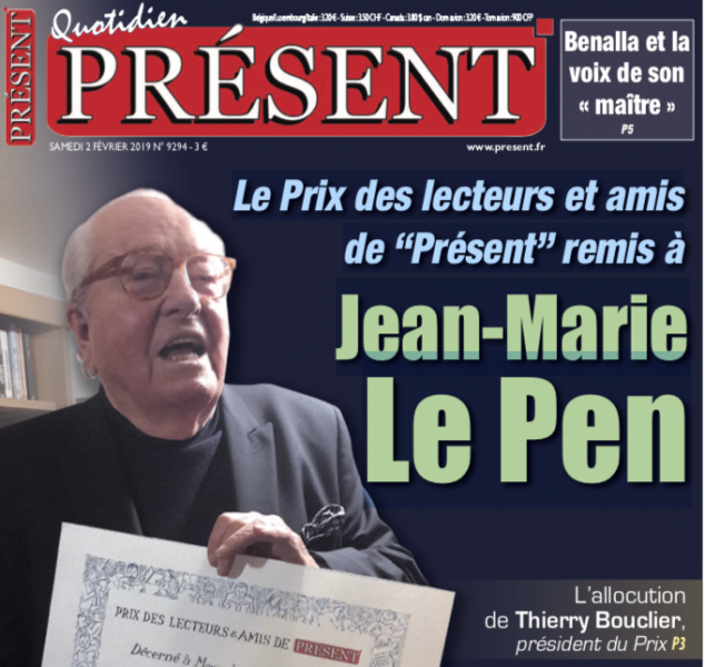 Le Prix des lecteurs et amis de “Présent” remis à Jean-Marie Le Pen