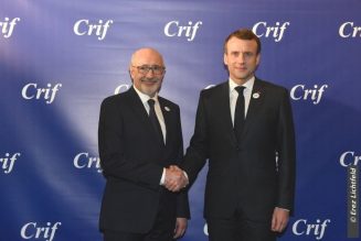 Mascarade : face au CRIF, Macron refuse de toucher à l’islam