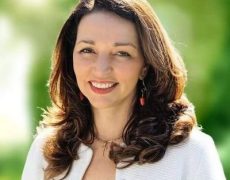 Le député Valérie Boyer veut une commission d’enquête concernant les profanations des lieux de culte