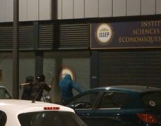 Des fascistes hostiles à la liberté de l’enseignement s’en prennent à l’ISSEP