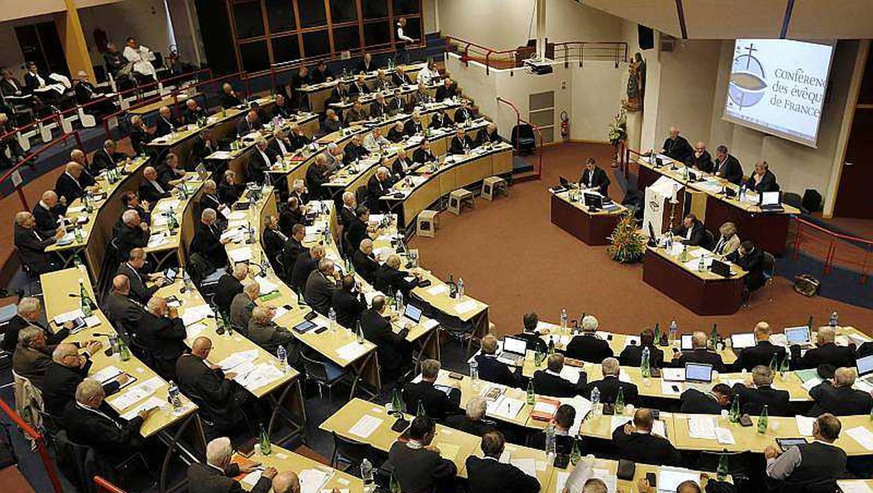 Mgr Ginoux : “Envahissez les églises aux heures des messes”
