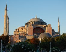 Le Comité du patrimoine mondial de l’Unesco a demandé à la Turquie de présenter un rapport sur l’état de conservation de la basilique Sainte-Sophie