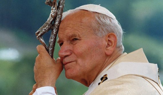 Quelques mots de Jean-Paul II : pourquoi les Douze et leurs Successeurs ?