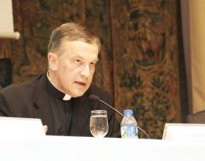 Mgr Descourtieux nouveau supérieur de la Section remplaçant Ecclesia Dei