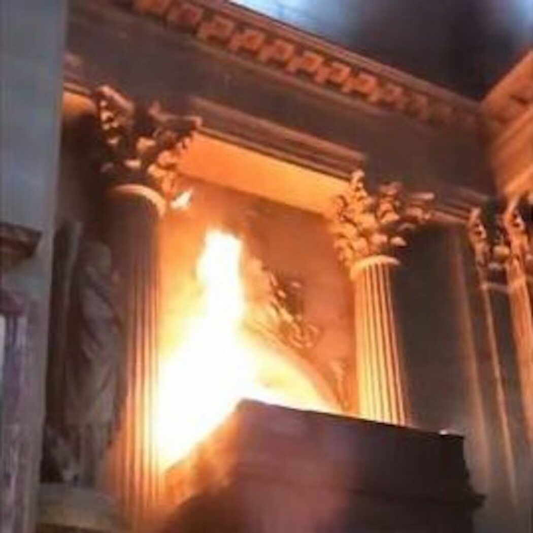 Bilan de l’incendie dans l’église Saint-Sulpice
