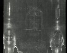 “Résurrection du Christ ou faux du Moyen-âge : Qui a créé le Linceul de Turin ?”
