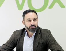 Espagne : le chef de Vox a tous les défauts, selon la gauche