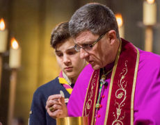 CEF : Monseigneur de Moulins-Beaufort succède à Mgr Pontier