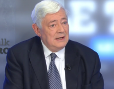 Bruno Gollnisch accuse Nathalie Loiseau, alors ministre des affaires européennes, de n’avoir rien fait