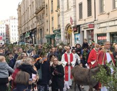 Alerte à la bombe et évacuation de l’église Saint Nizier à Lyon juste après l’évangile