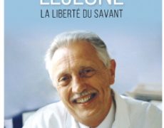 Grand scientifique, Jérôme Lejeune n’a eu aucune difficulté à adhérer aux vérités de la foi