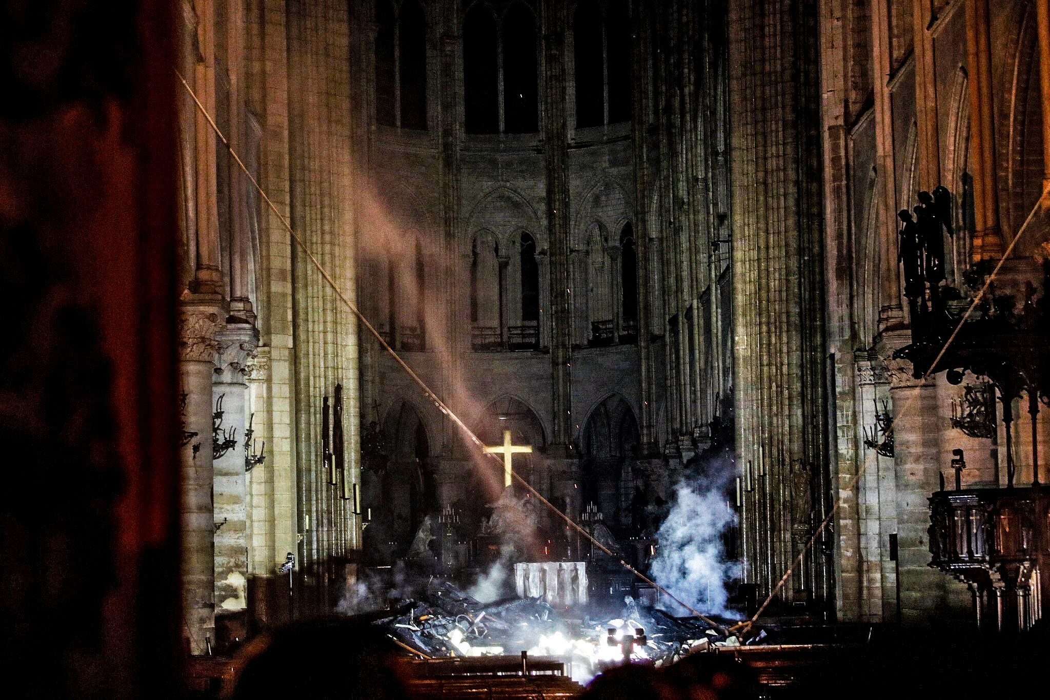 « Que la vision de Notre-Dame de Paris sous l’emprise des flammes ne soit pas vaine. »