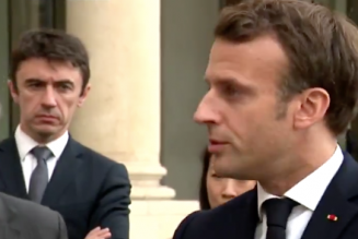 Emmanuel Macron, complètement perché