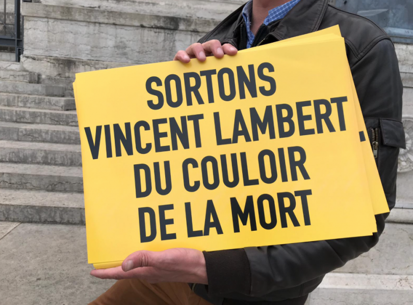 Manifestation à Lyon pour demander le transfert de Vincent Lambert dans une unité spécialisée