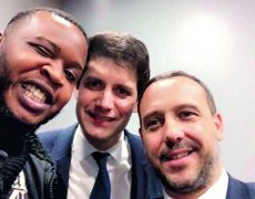 Le gouvernement Macron aime poser avec les voyous