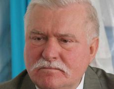 Le Roi Walesa est nu