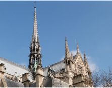 La flèche de Notre-Dame de Paris datait du XIIIe siècle