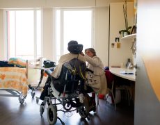 La grande misère des soins palliatifs : 21 départements sont totalement dépourvus d’unités de soins palliatifs