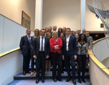 Le RN forme un groupe de 73 élus au Parlement européen