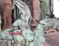 Le coq de Notre-Dame de Paris exposé en Dordogne