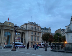 Bioéthique : les Sentinelles devant l’Assemblée nationale
