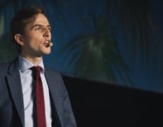 François-Xavier Bellamy soutient Erik Tegnér
