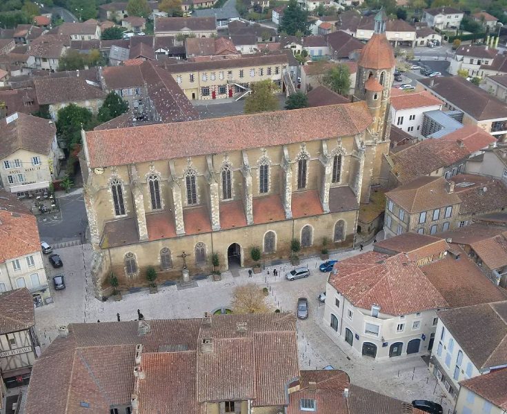 Incendie criminel et satanique dans la cathédrale d’Eauze ?