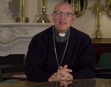 Libération réussit à faire annuler un rassemblement diocésain avec Mgr Rey sur le thème de la laïcité