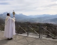 Monseigneur Xavier Malle a béni le diocèse de Gap