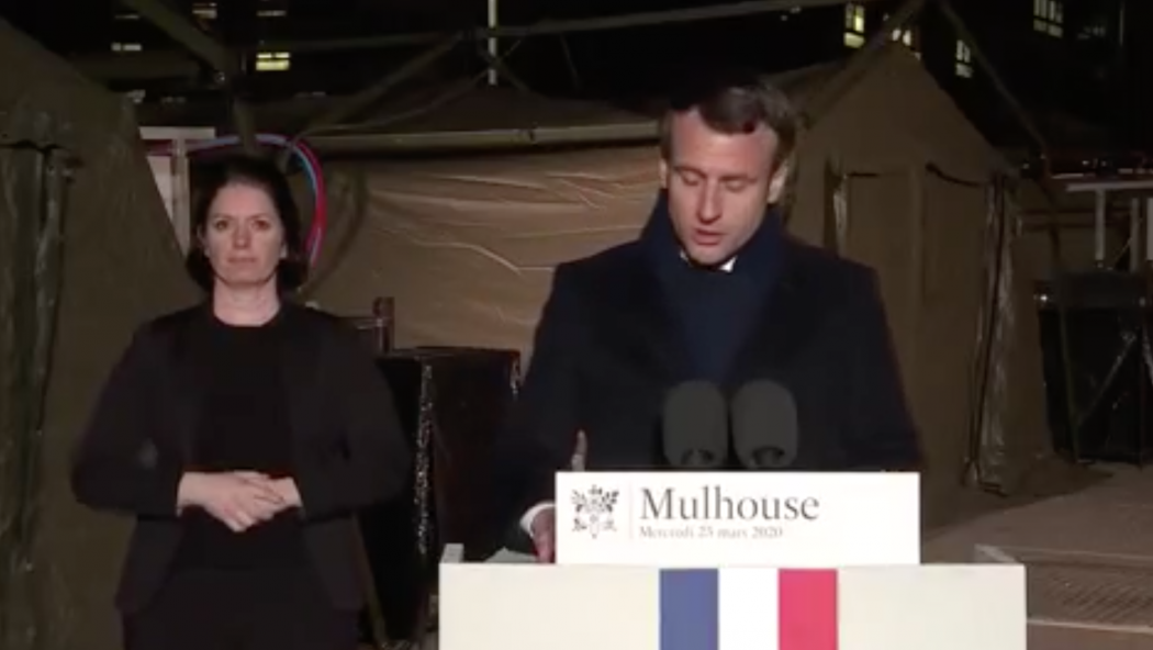 Emmanuel Macron, chef d’une guerre… de communication