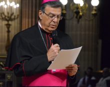 Des policiers tentent d’interrompre une messe : réaction de Mgr Aupetit