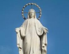 Marie, le chant populaire et la bataille spirituelle