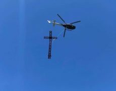 La croix du Pic Saint-Loup a déjà été hélitreuillée hier pour réparation